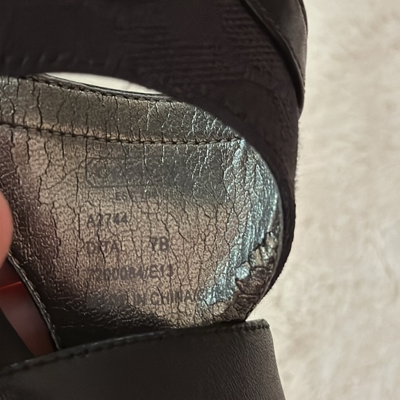 Coach Dita Semi Mat High Heel Sandals Size 7B - Picture 12 of 12